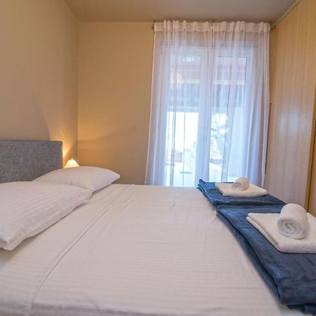 Jelena B4 Aparthotel Veli Losinj Exterior photo