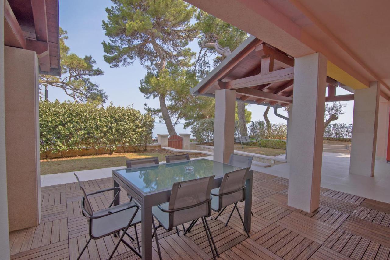 Jelena B4 Aparthotel Veli Losinj Exterior photo